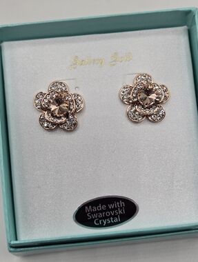 Swarovski Crystal Elements Rose Gold Flower Earrings Stud Floral Prom Bridal